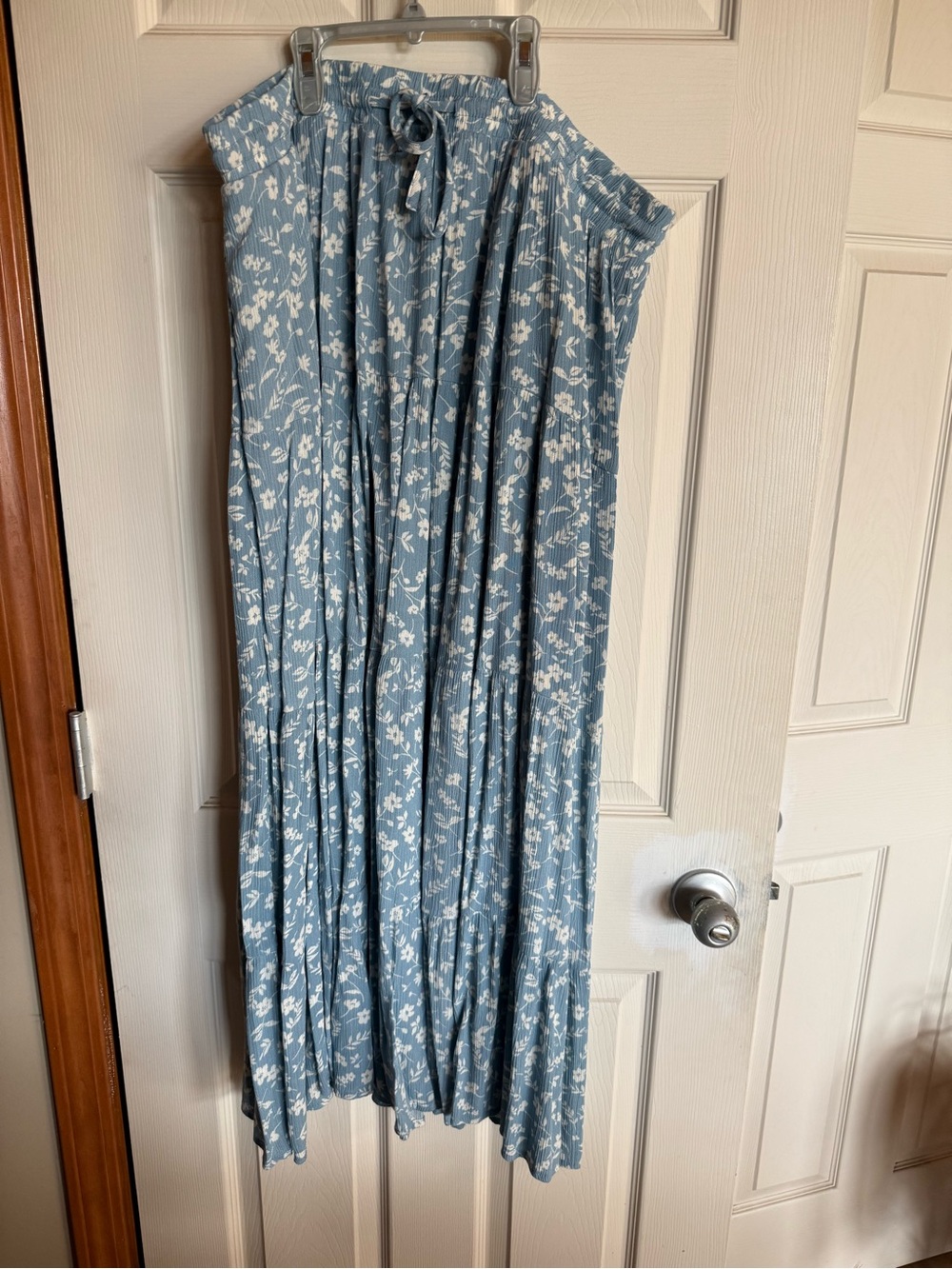 torrid Blue Floral Pleated Maxi Skirt
